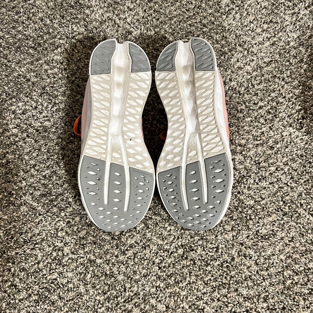 On Women’s Cloudsurfer Running Shoe - image 4